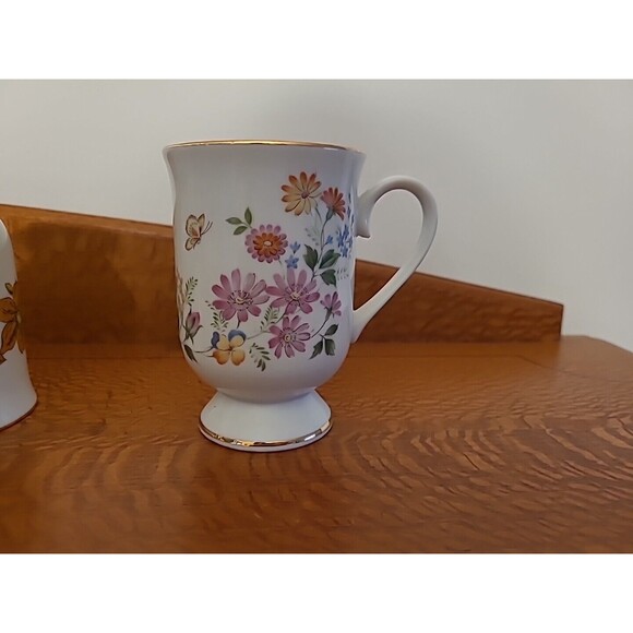 Set 4 Royal Domino Collection Pedestal Footed Mugs Floral Assorted Japan - Picture 7 of 15